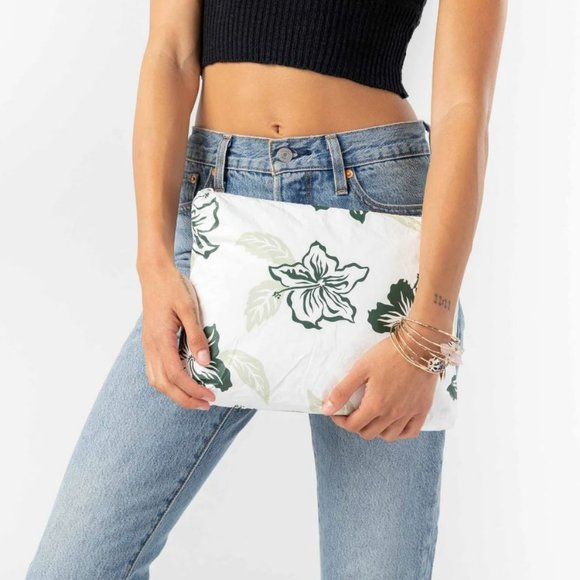 Aloha Collection Mid Pouch, Town, nori - Picture 3 of 7